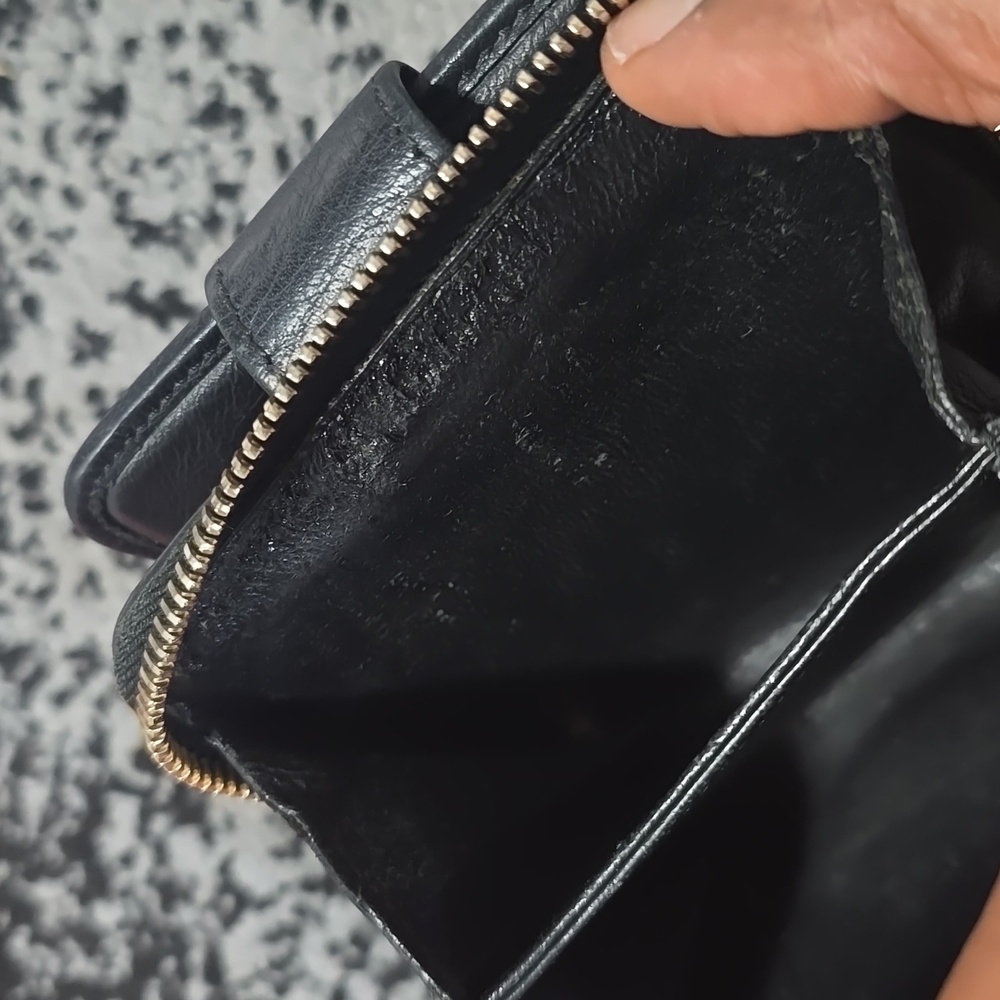 YSL Black Wallet - Picture 8 of 10